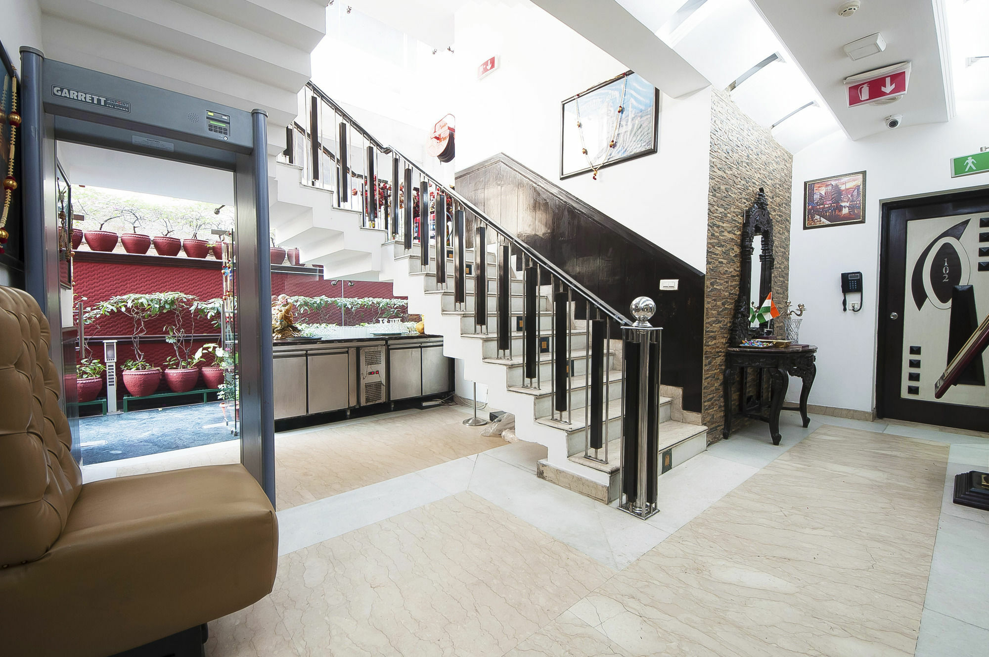 Golden Leaf Hotel Нью-Делі Екстер'єр фото